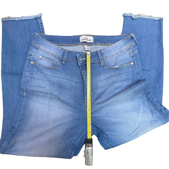 JORDACHE HIGH-WAISTED Med-Light Stretch Jeans Size12 - Picture 7 of 13
